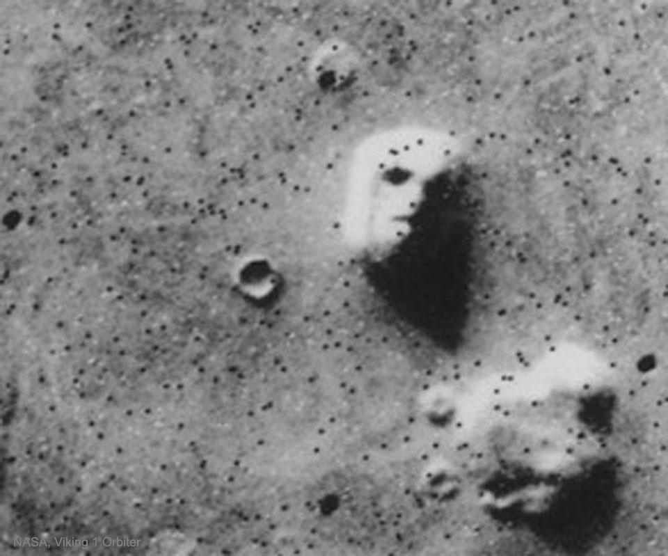 Wajah terkenal di Mars merupakan ilusi yang diciptakan oleh bayangan yang menimbulkan kegemparan.
